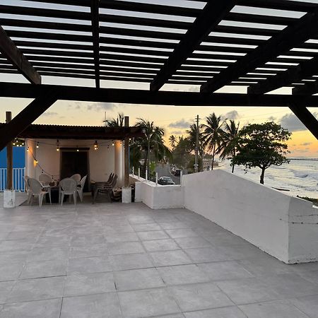Aguada Beach Condos Exteriör bild